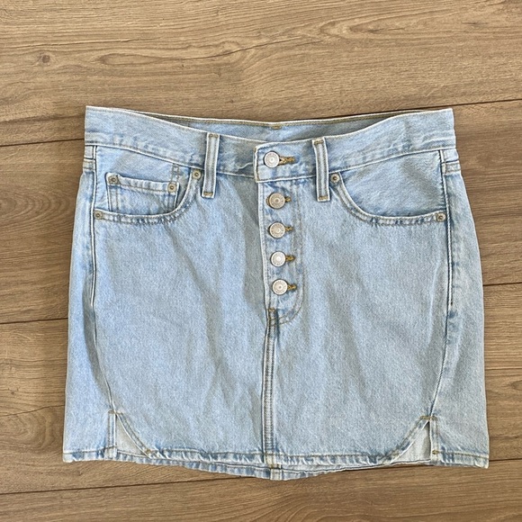 Levi's Icon Mini Denim Skirt | Size 27 - Picture 1 of 8